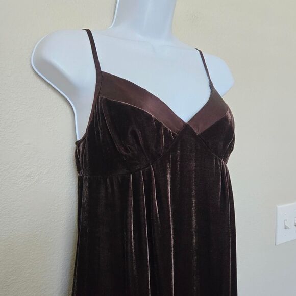 Vintage Y2K Gap Brown Velvet V Neck Dress Spaghetti Straps Silk Trim size 4 - Picture 3 of 11